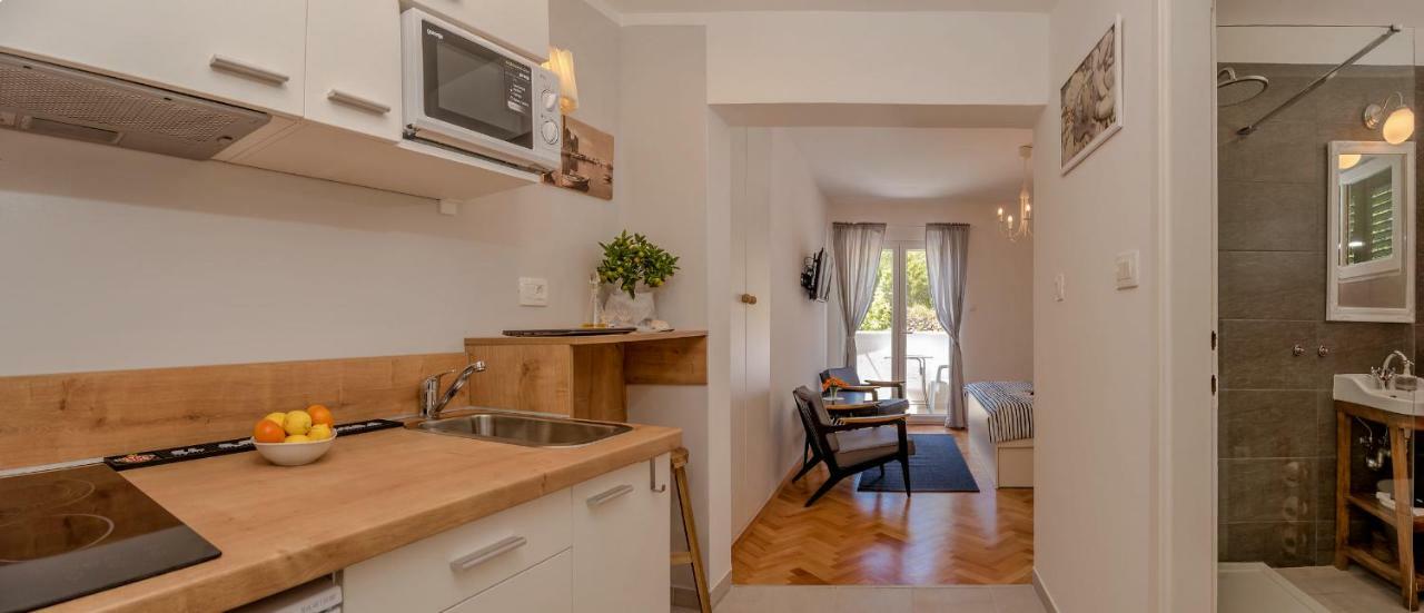 Casa Katalina Apartment Komiža Exterior foto